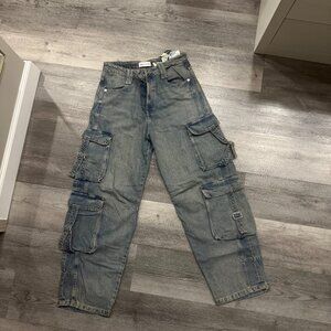 Cargo Jeans